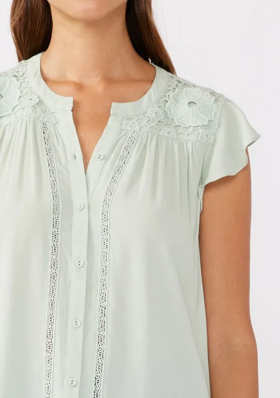 Angie Short Flutter Sleeve Button Down Embroidered Top Mint