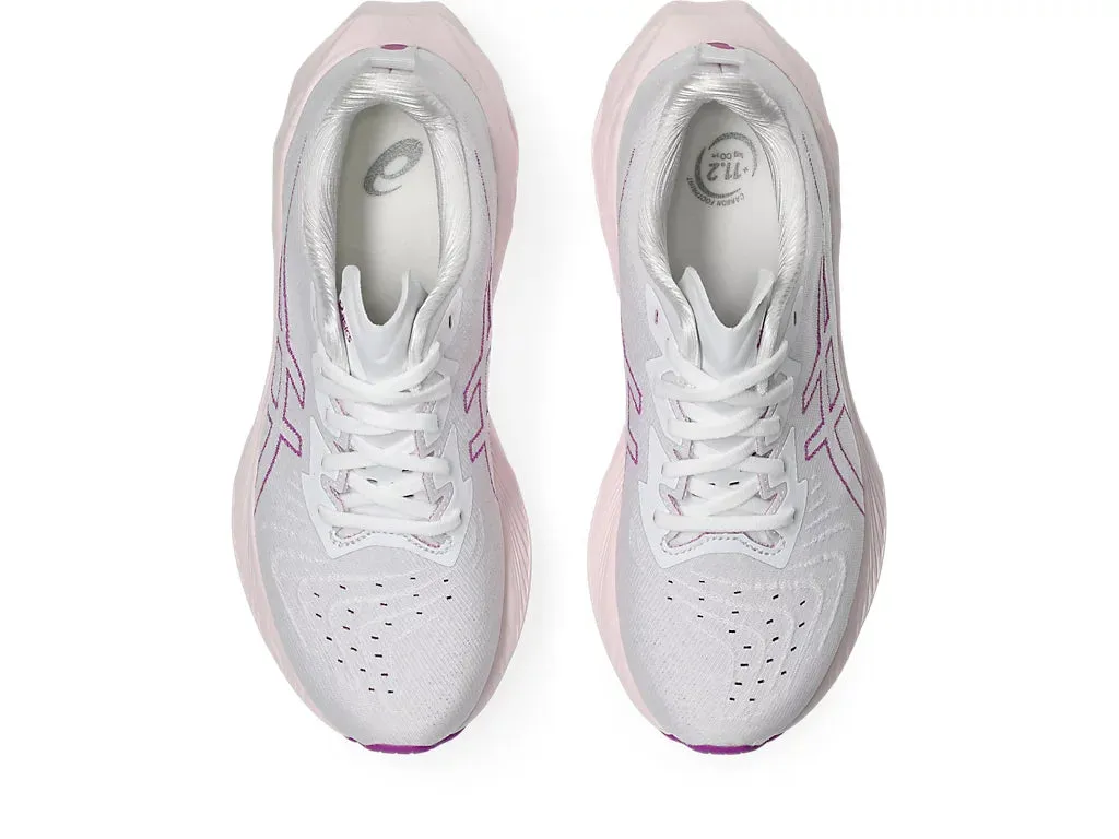 Asics Women's NOVABLAST 4 Running Shoes in White/Soothing Sea