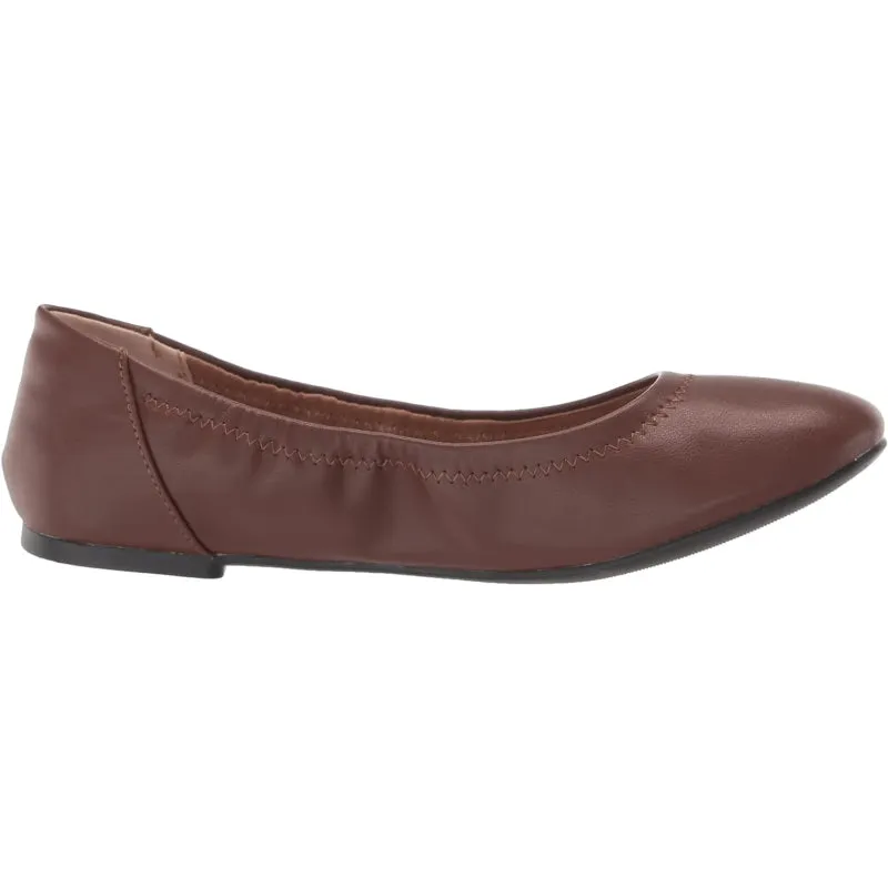 Essential Everyday Slip Ons For Women
