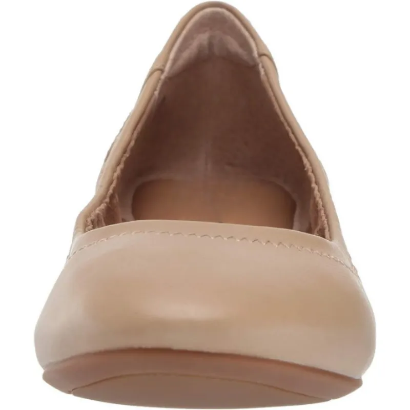 Essential Everyday Slip Ons For Women