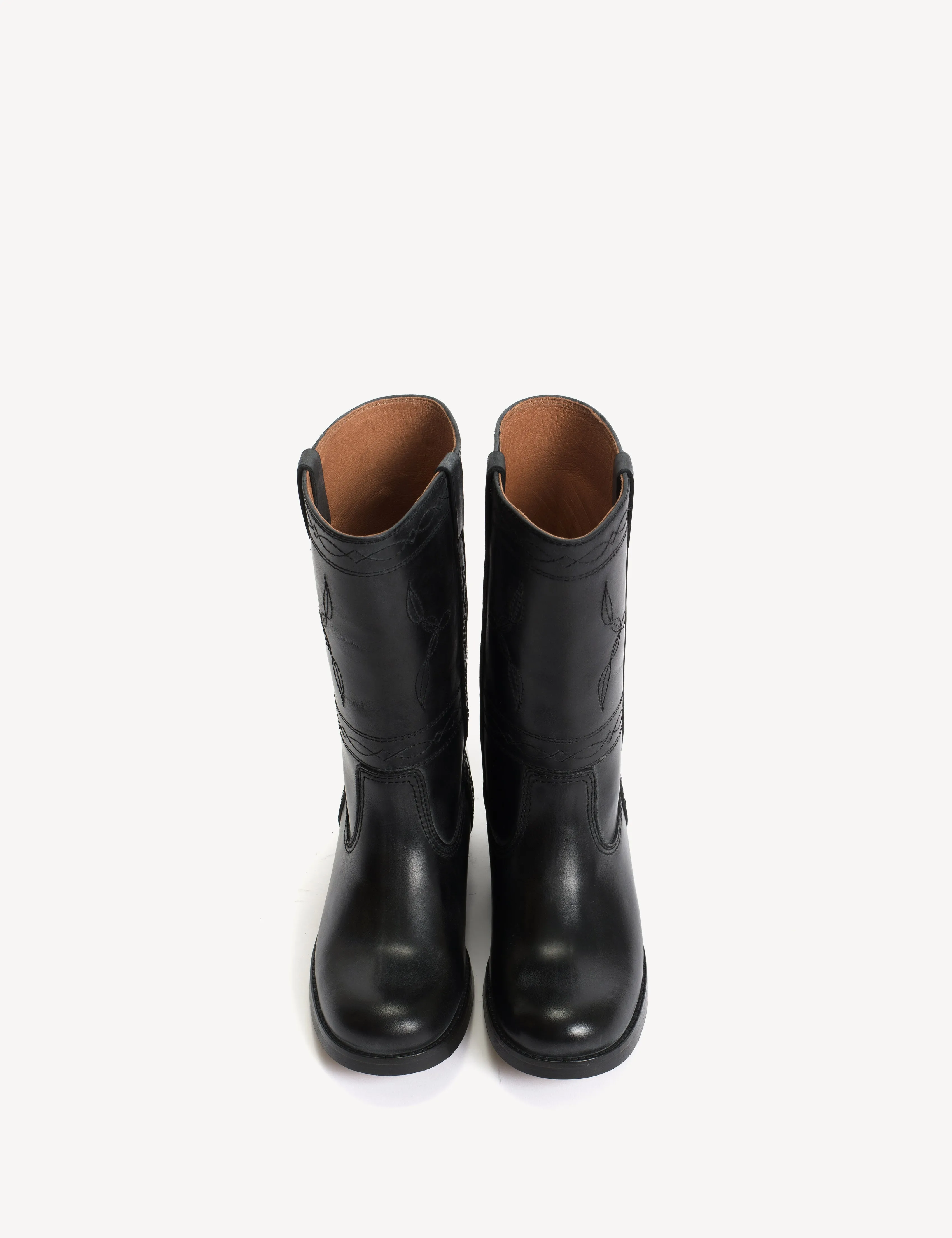 Julia Gaucho Boot With Western Stitchings In Black Escovado Leather