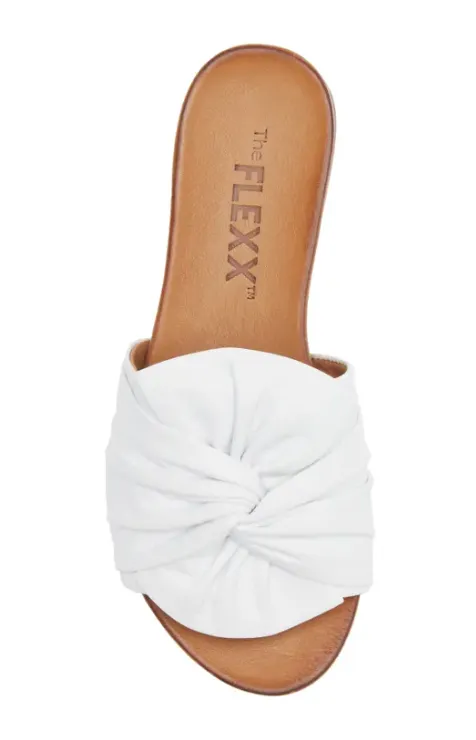 KNOTTY WHITE