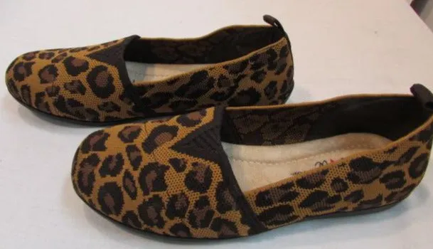 Mia Amore "Darcee" Leopard Fly Knit Slip-On