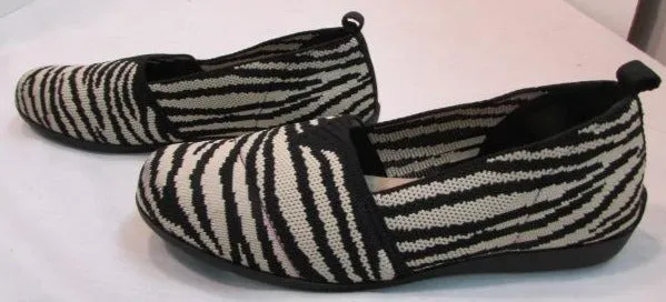 Mia Amore "Darcee" Zebra Fly Knit Slip-On