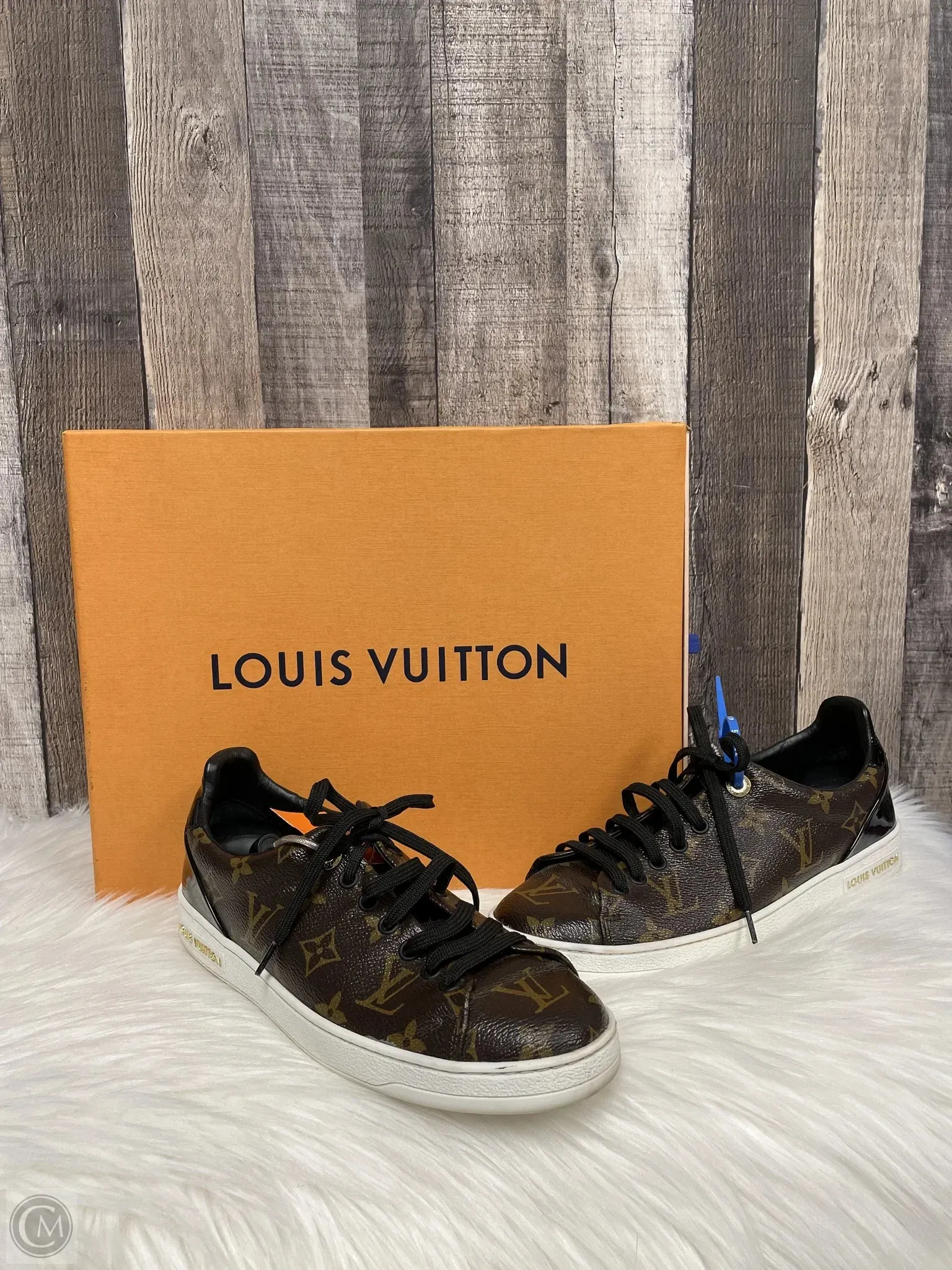 Shoes Luxury Designer By Louis Vuitton In Brown, Size: 8