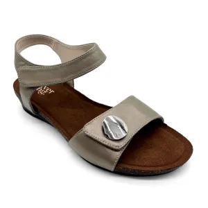 Silver Lining Women's Happy Champagne
