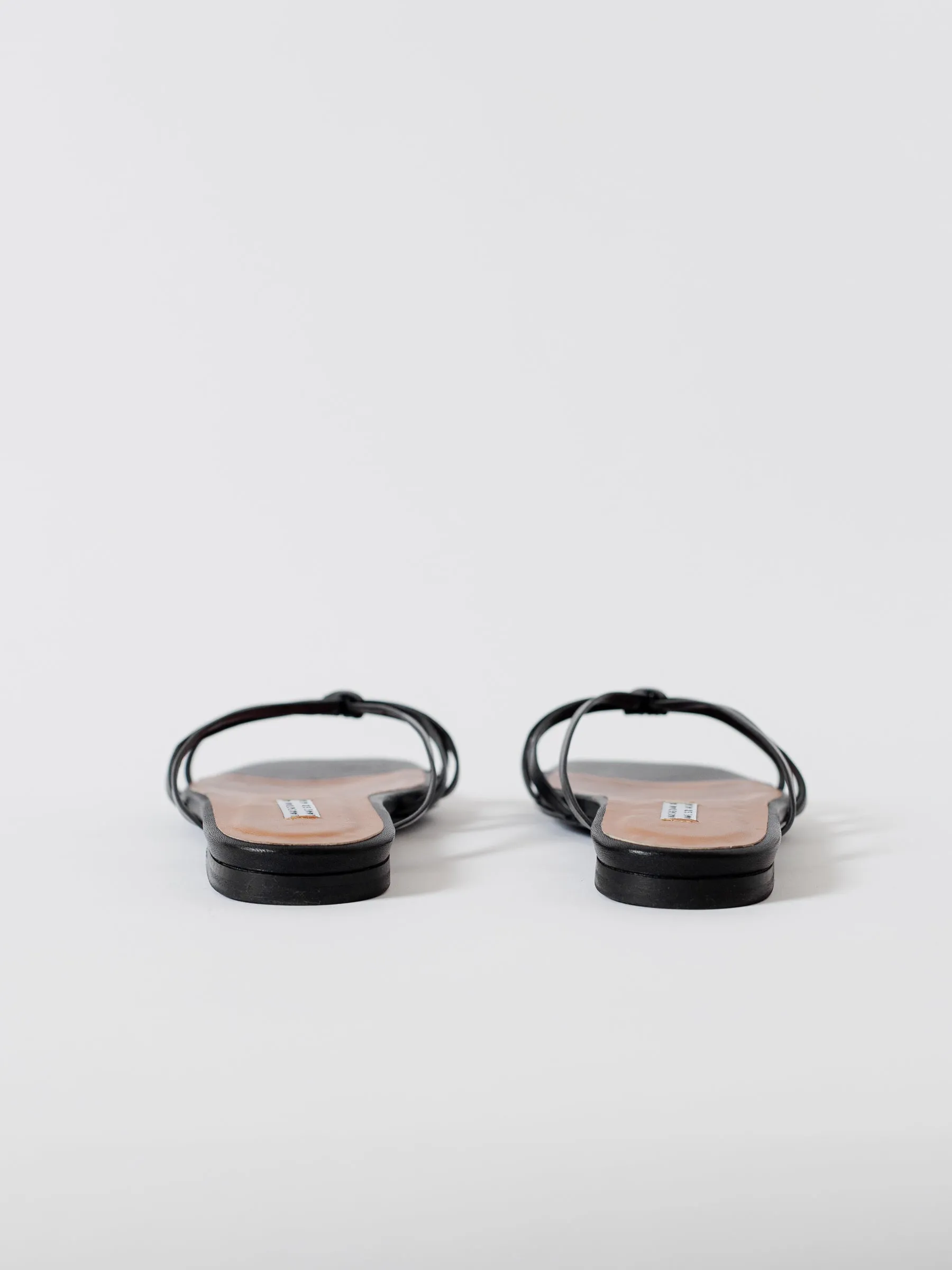 THE JENNIE FLAT BLACK