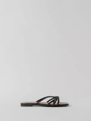 THE JENNIE FLAT BLACK