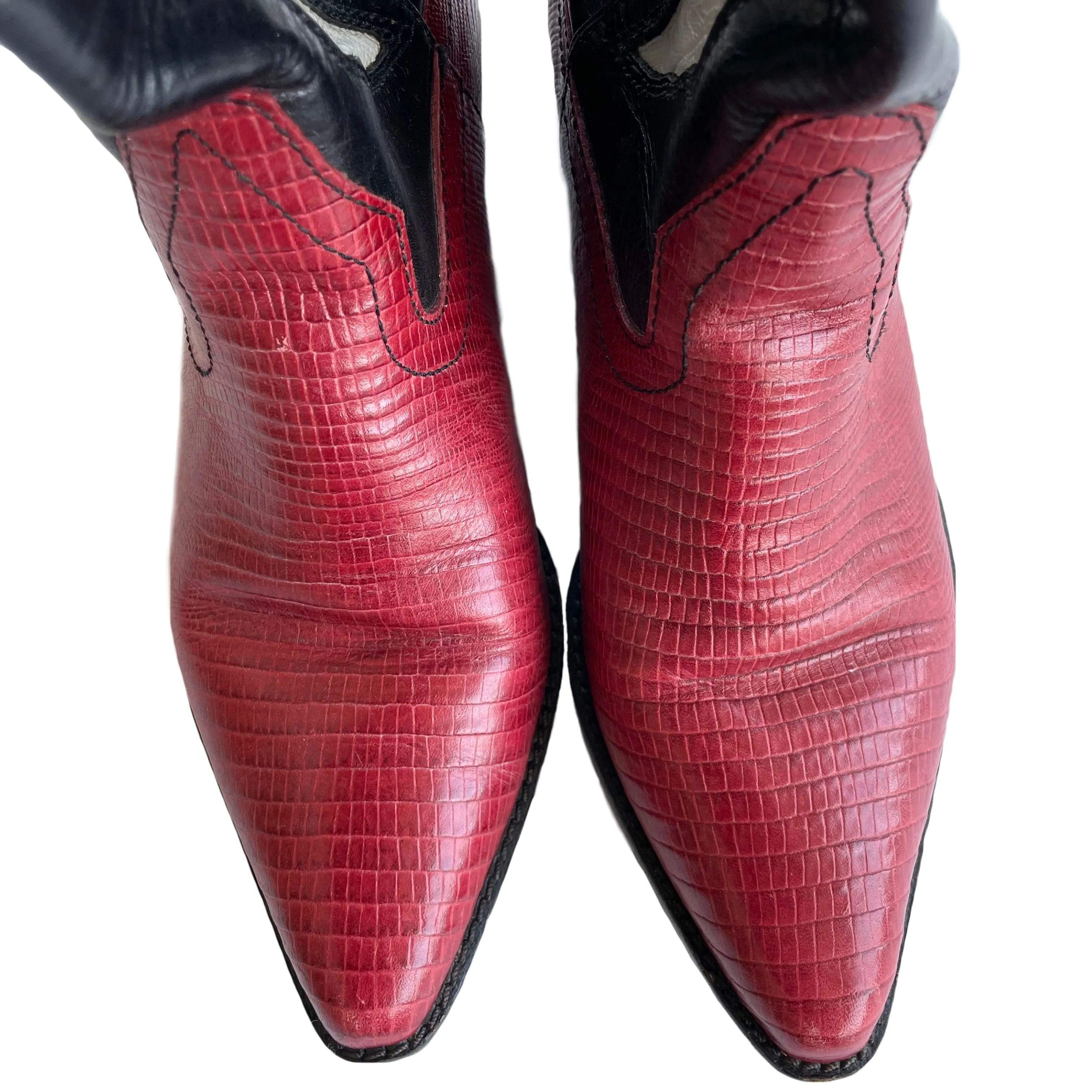 VINTAGE RED COWBOY BOOTS